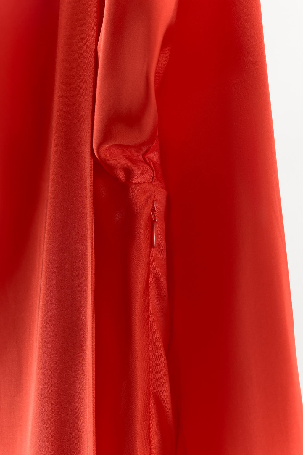 SATIN DRESS WITH BATWING SLEEVES AND SCARF