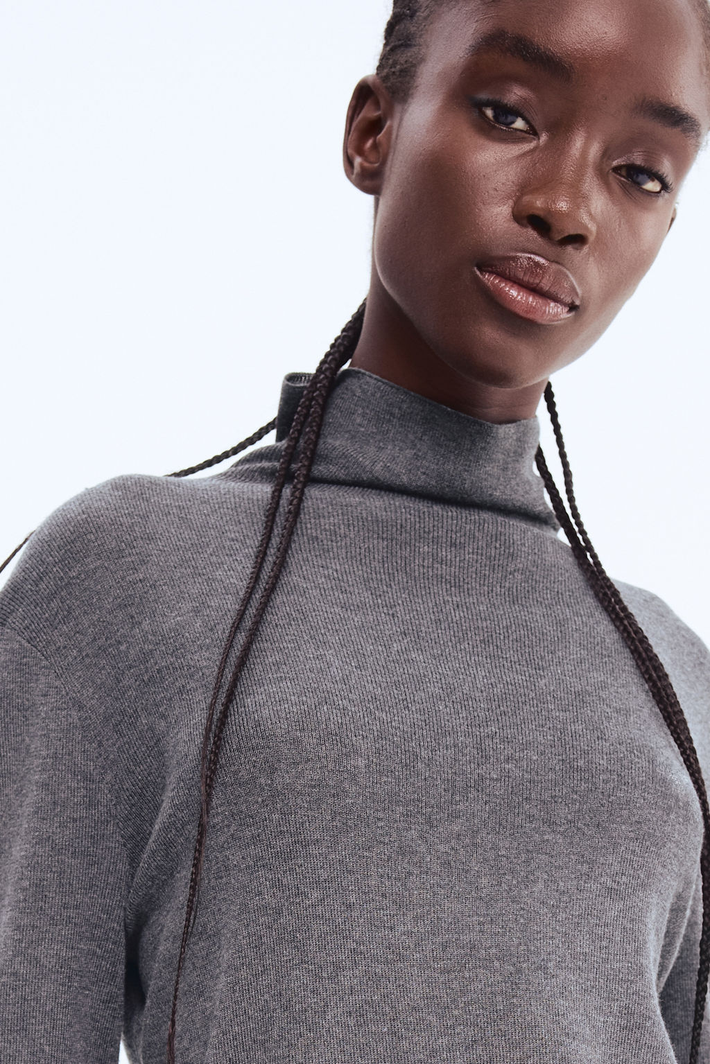 Top de punto fino con cuello perkins - H&m фото 8