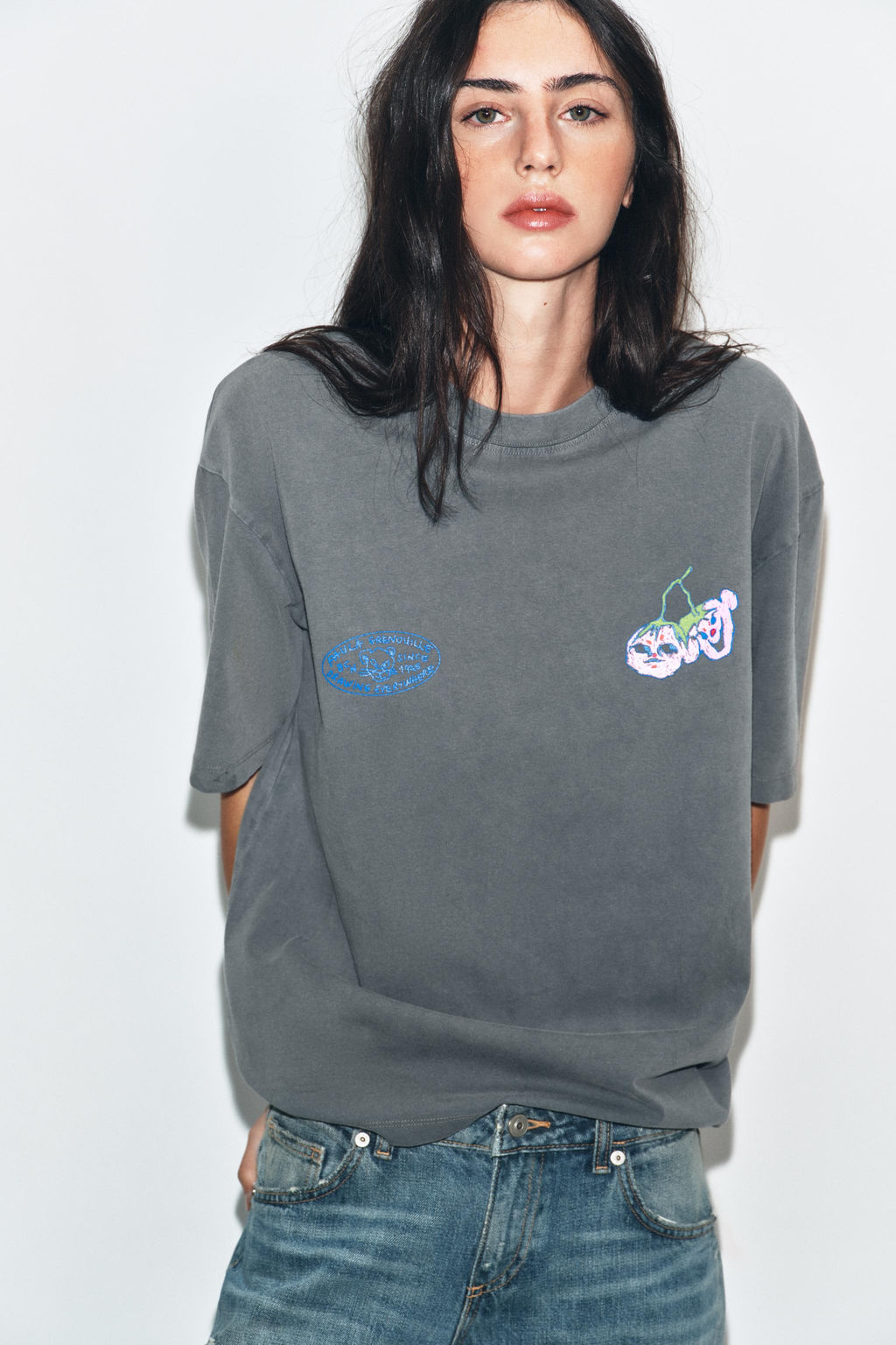 CAMISETA EFECTO LAVADO PAULA GRENOUILLE / Gris antracita