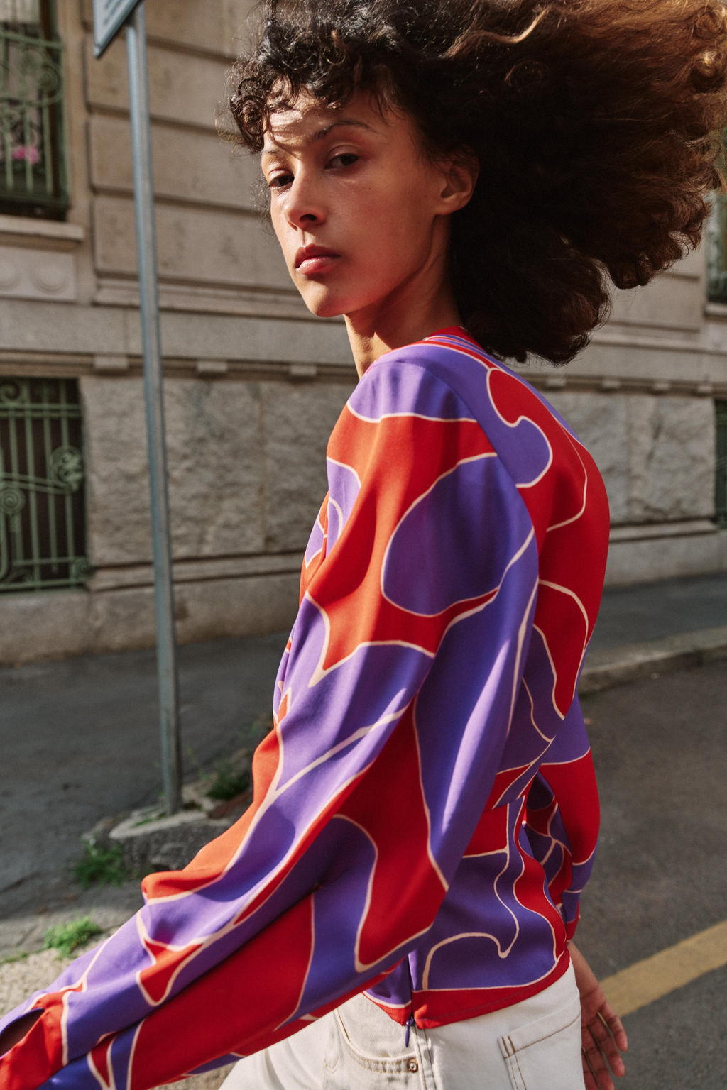 CAMISA SATINADA ESTAMPADA HOMBRERAS / Multicolor - Zara фото 3