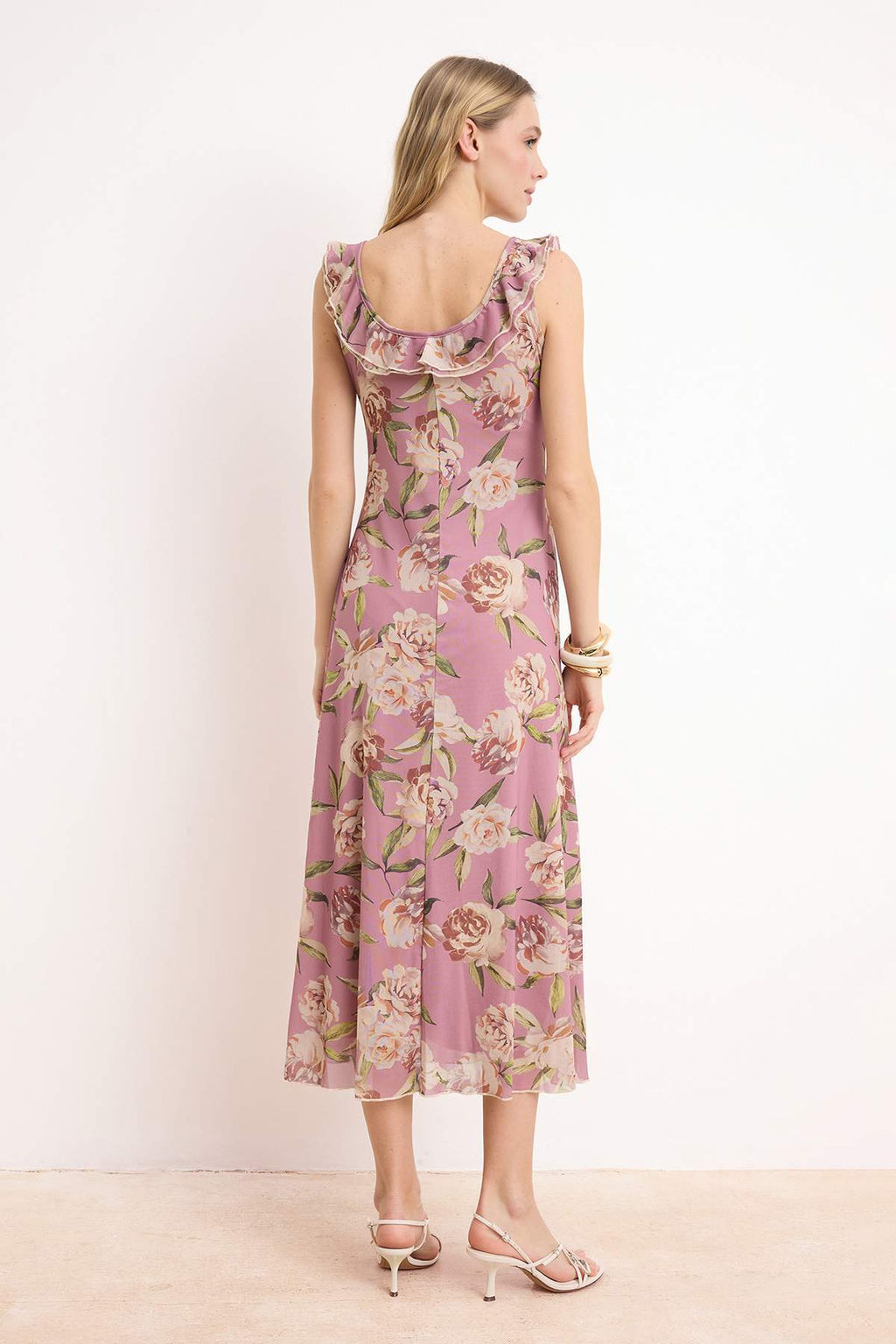 Cok Renkli Cicekli A-Kesim/Can Form Havuz Yaka Volanl?/F?rf?rl? Midi Tul Orme Elbise TWOSS26EL00018 - Trendyolmilla фото 4