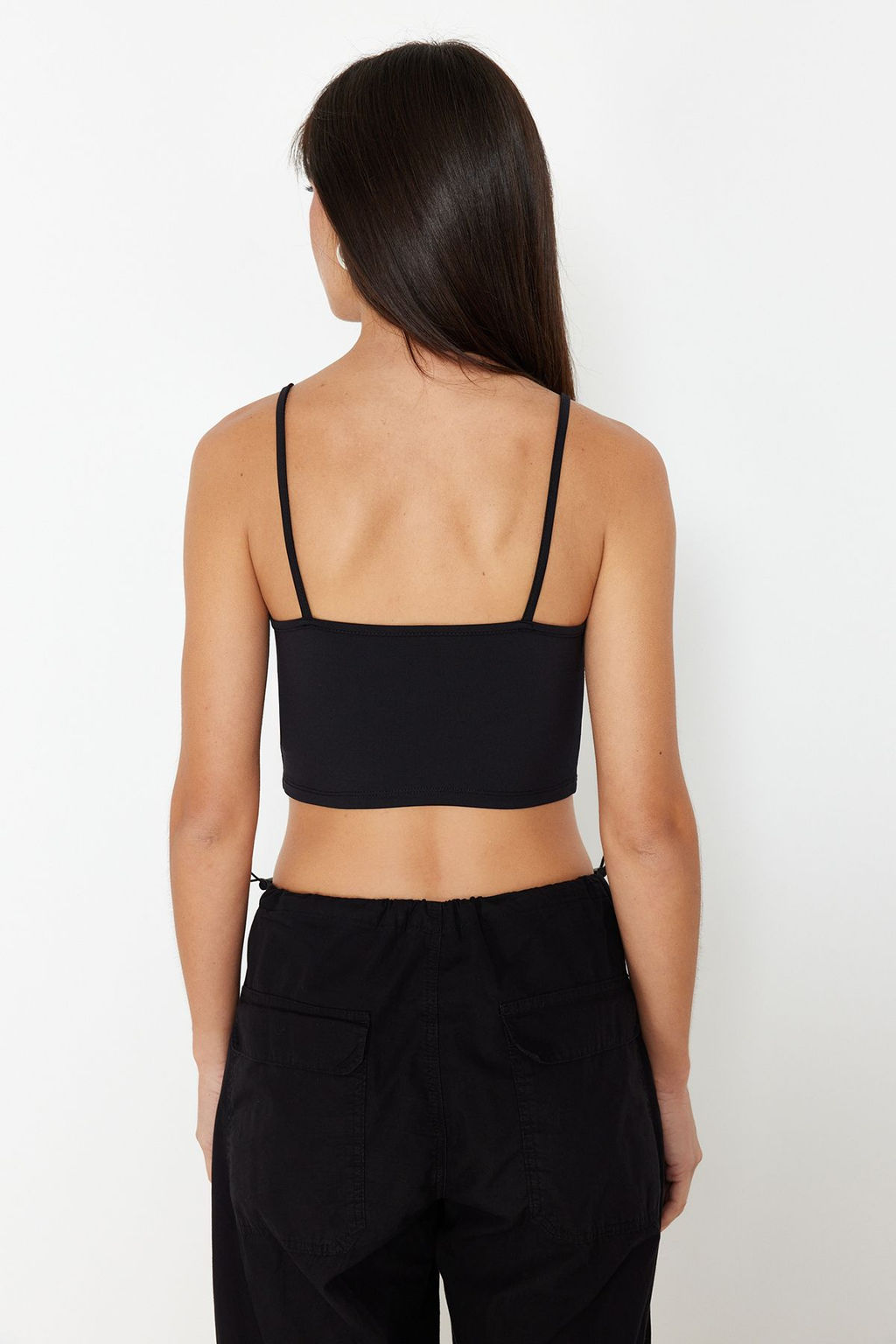 Siyah-Yesil 2li Paket Poliamid Icerikli Ask?l? Crop Fitted Esnek Orme Atlet TWOSS24AL00053