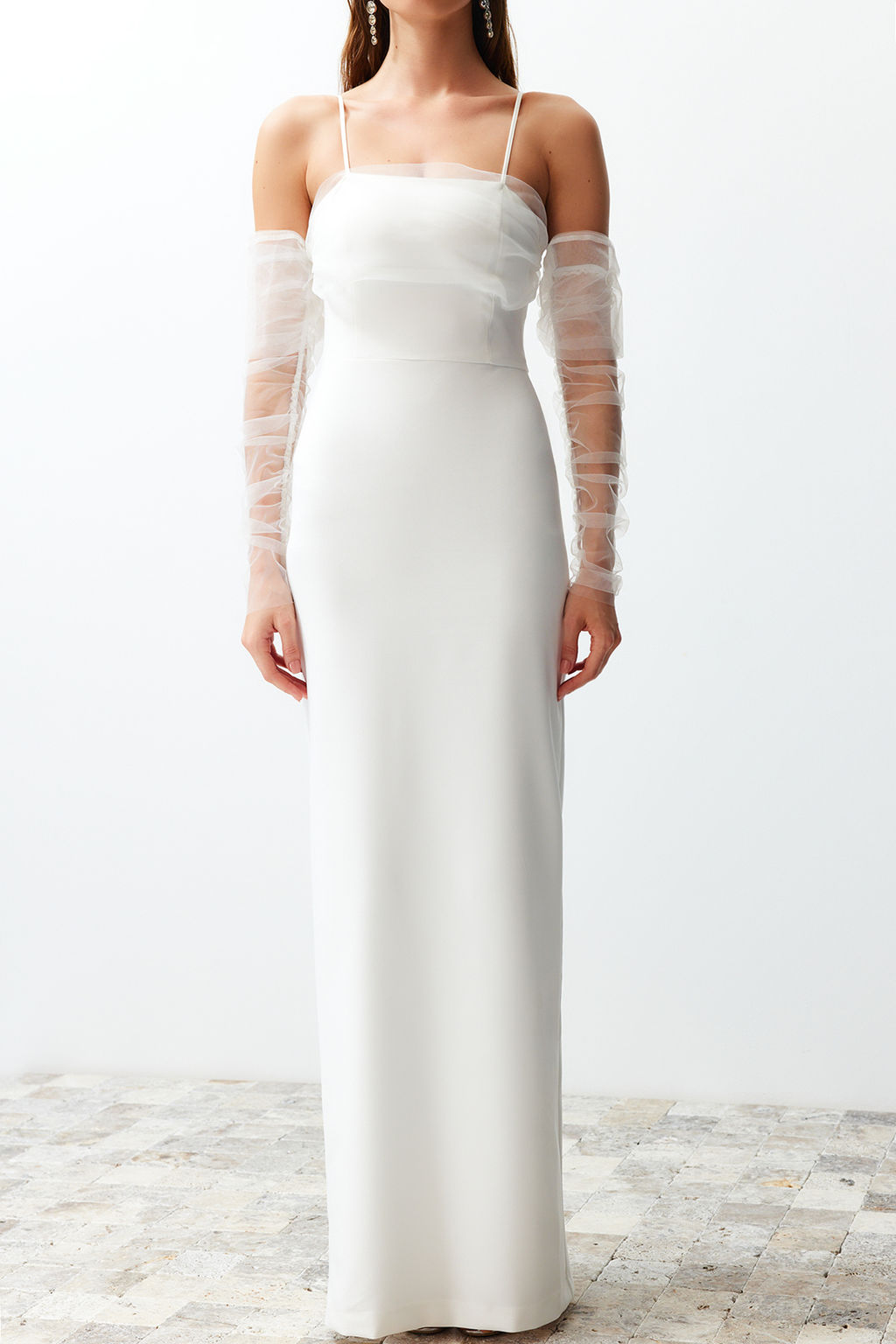 TRENDYOLMILLA Bridal Beyaz Vucuda Oturan Astarl? Dokuma Dugun/Nikah Uzun S?k Abiye Elbise TPRSS24AE00016  фото 4