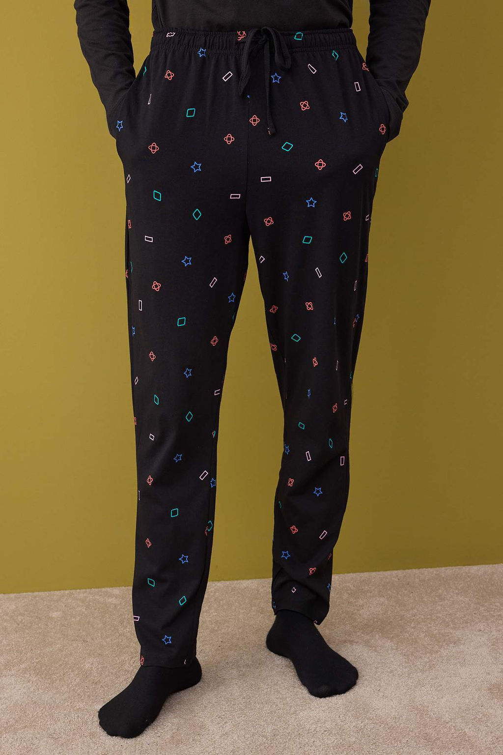 Siyah Regular Game Bask?l? Orme Pijama Tak?m? TMNAW24PT00012