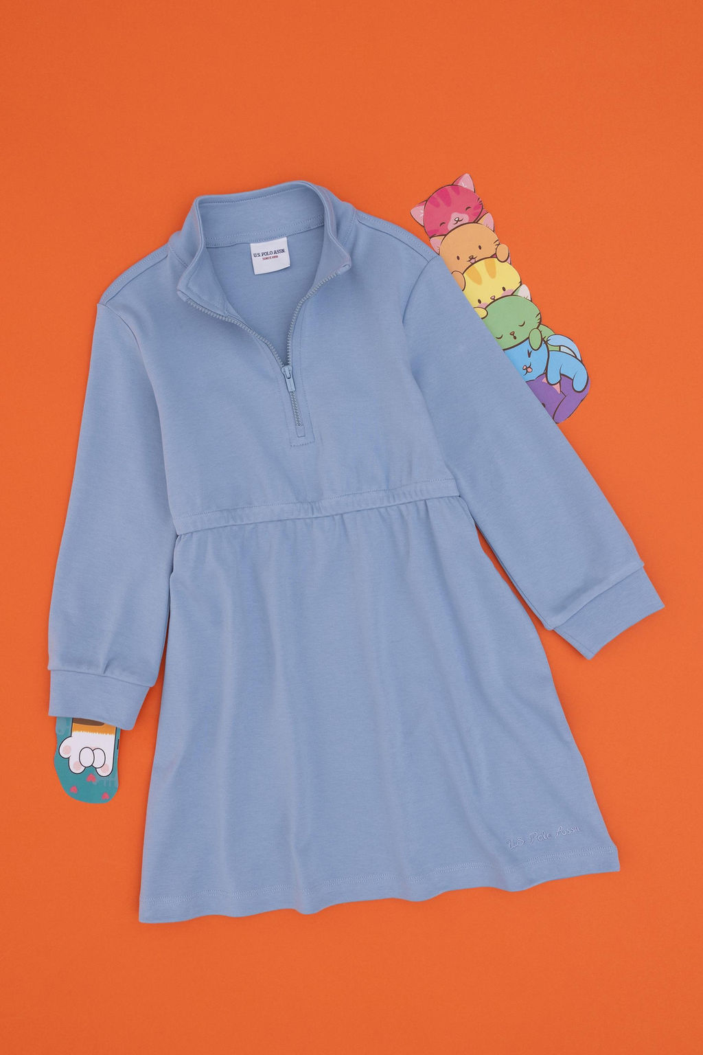 Голубое трикотажное платье для девочки Неожиданная скидка в корзине