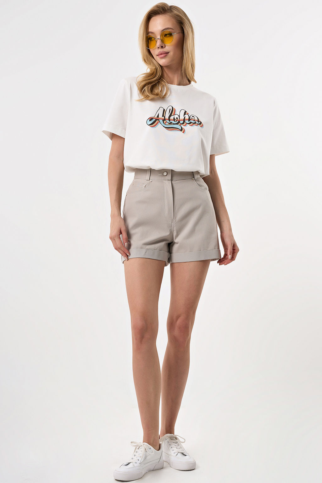 Шорты из джинсовой ткани светло-серые