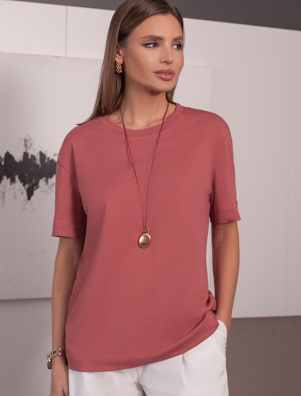 Свободная футболка из премиального хлопка с эластаном - Vilatte фото 6