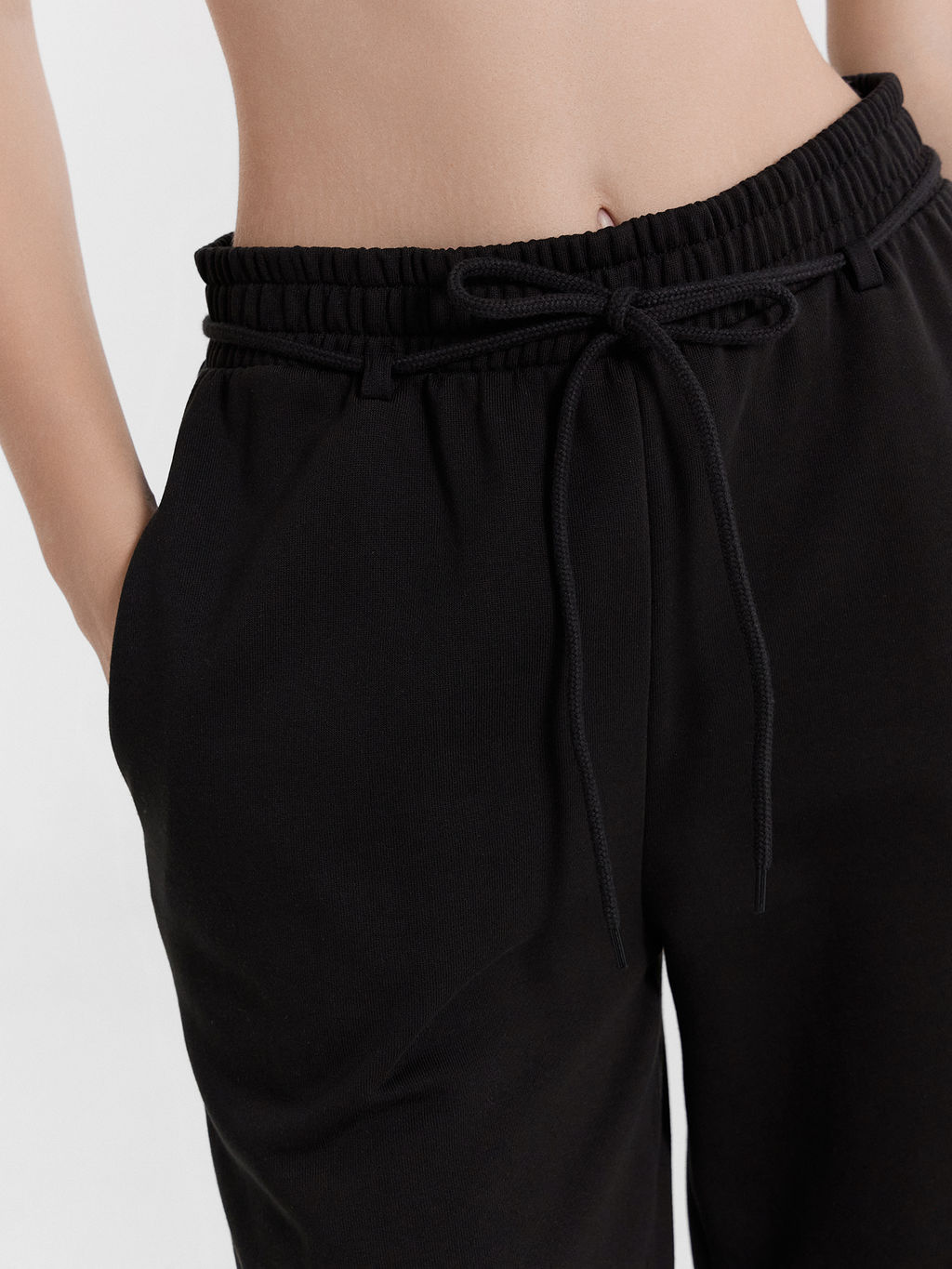 Брюки женские черные