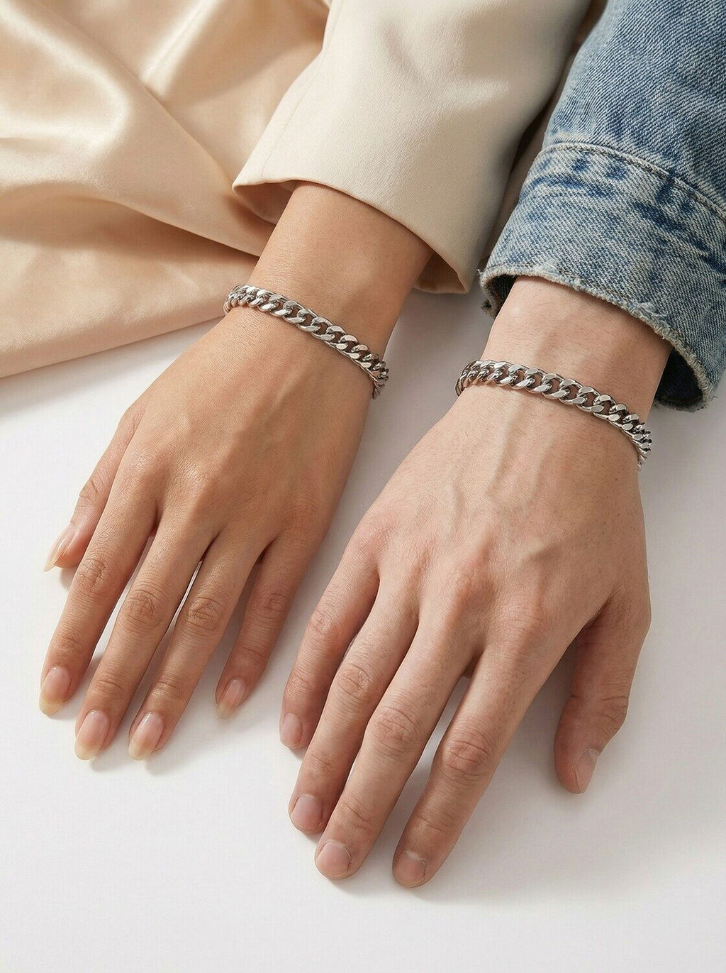 Браслет из стали