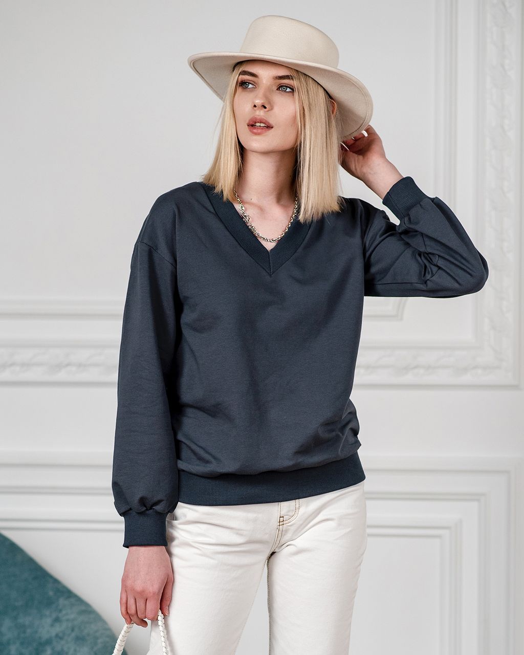 Свитшот с V-образным вырезом 93.4.3 - Elena sorti фото 2