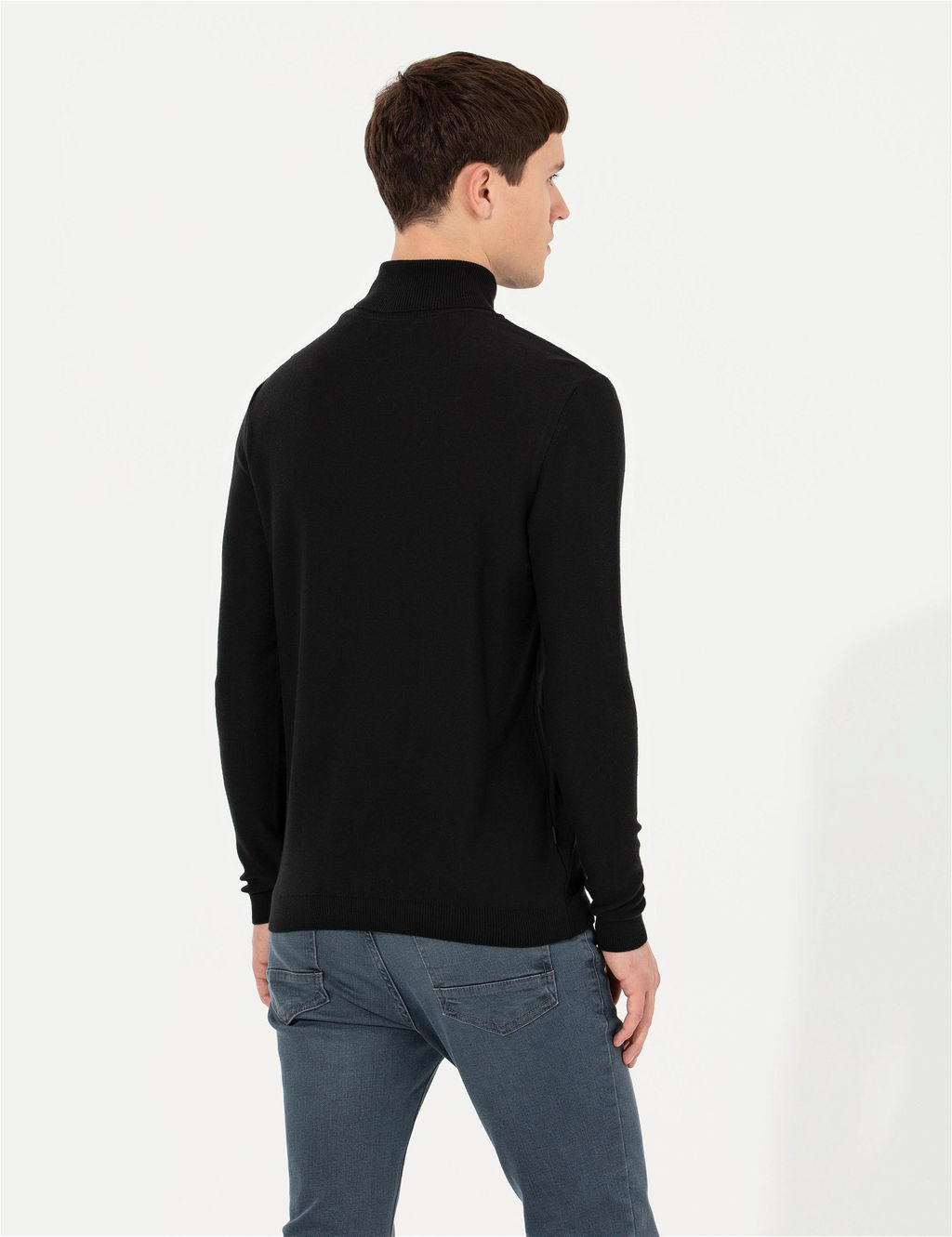 Siyah Slim Fit Bal_k__ Yaka Triko Kazak