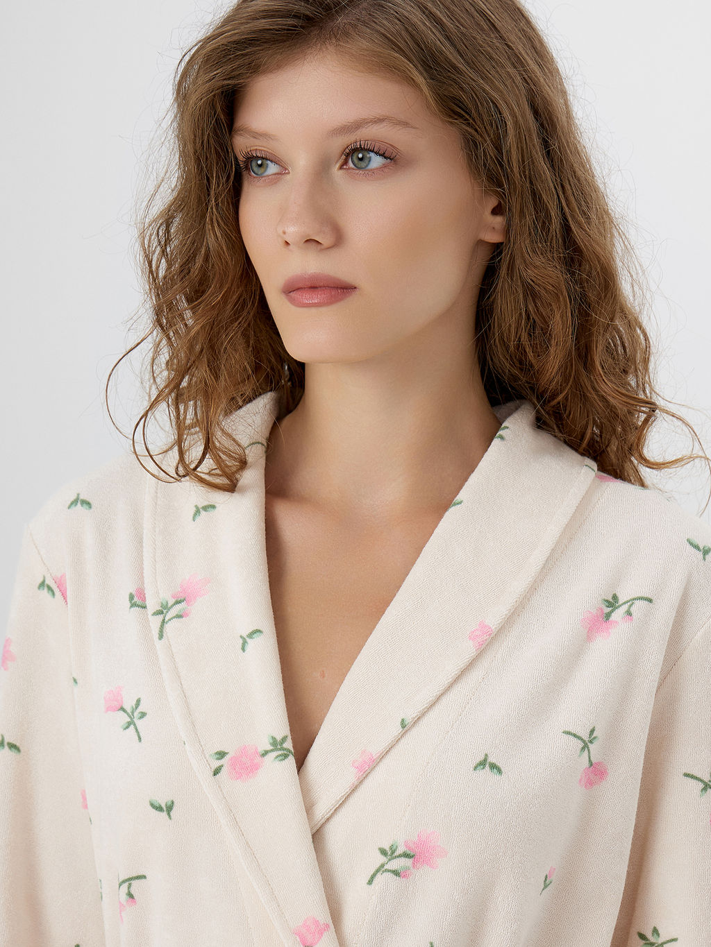 Халат женский Mark Formelle бежевый фото 3