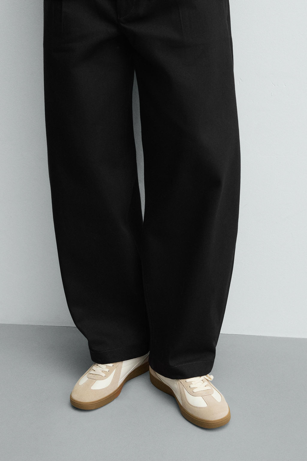 TRAINERS WITH CONTRAST SOLE - Zara фото 3