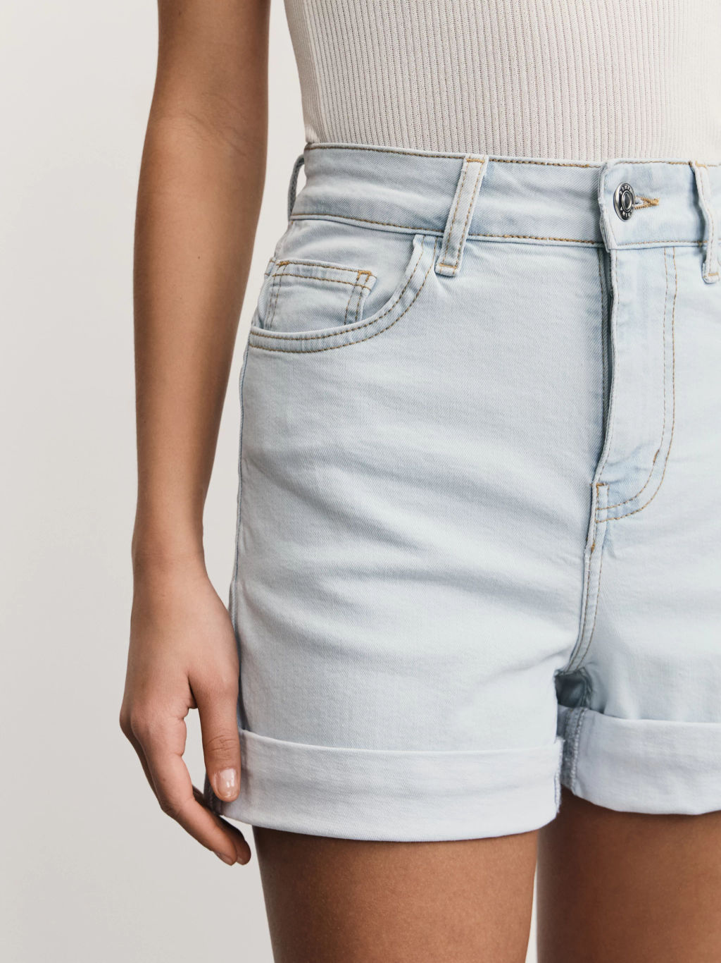 Джинсовые шорты mom fit / Zarina  фото 6