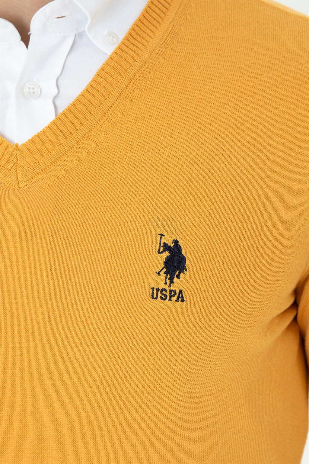 Мужской горчичный базовый свитер Неожиданная скидка в корзине - U.s. polo assn фото 7