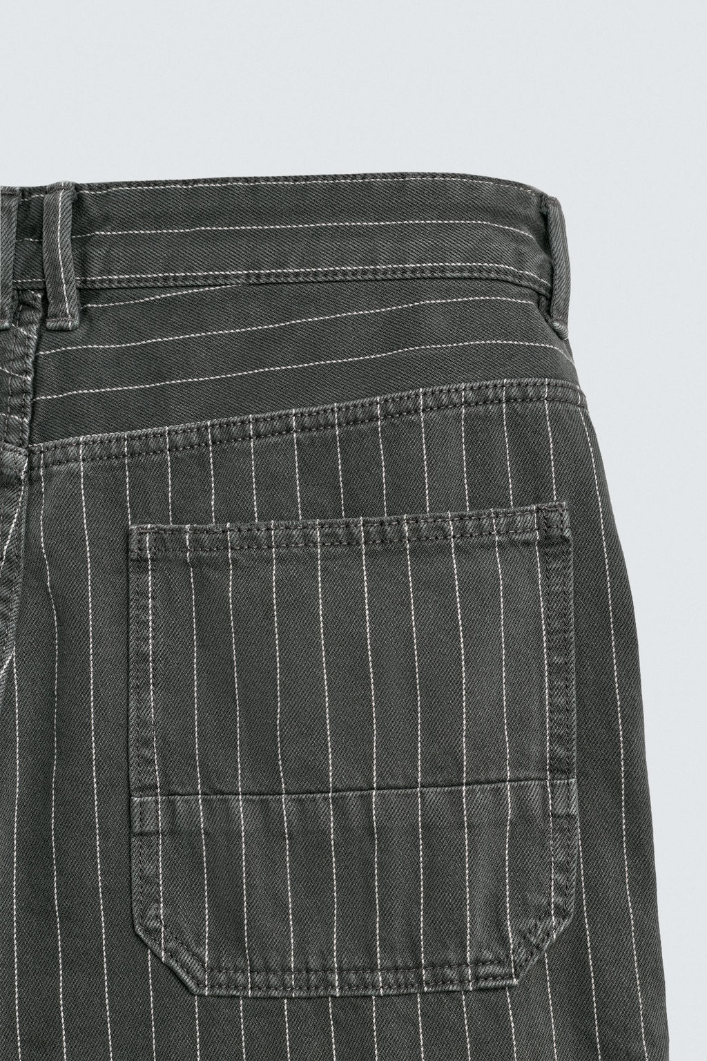 PINSTRIPE BAGGY FIT TROUSERS - Zara фото 20
