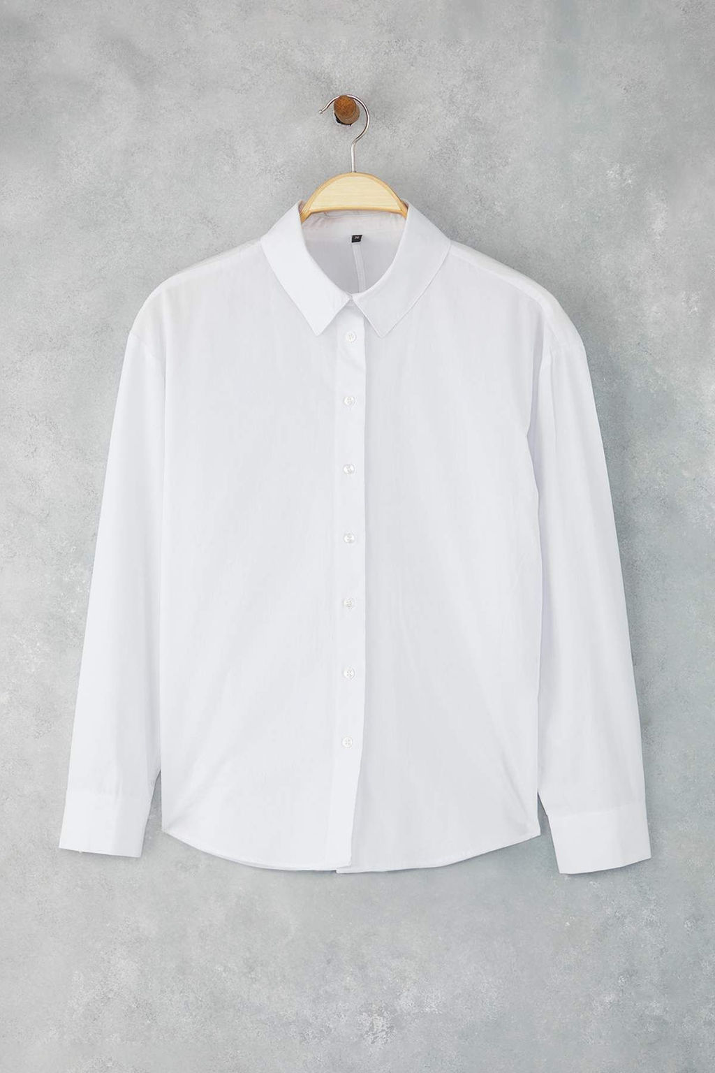 Beyaz Arkas? Dugme Detayl? Oversize Gomlek TWOAW26GO00009 - Trendyolmilla фото 9