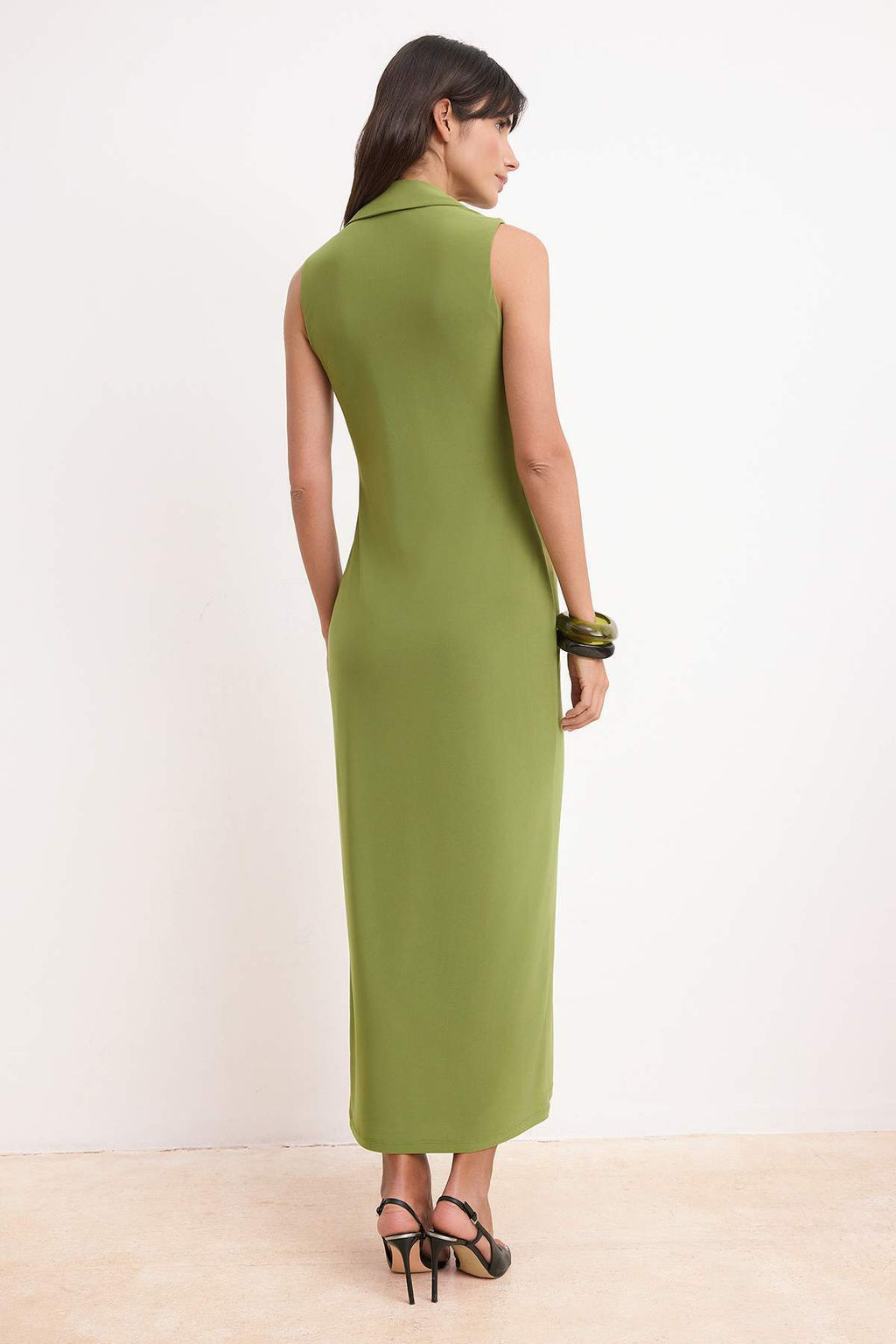 Yesil Duz Bodycon Gomlek Yaka Kolsuz Maxi Esnek Orme Elbise TWOSS26EL00265