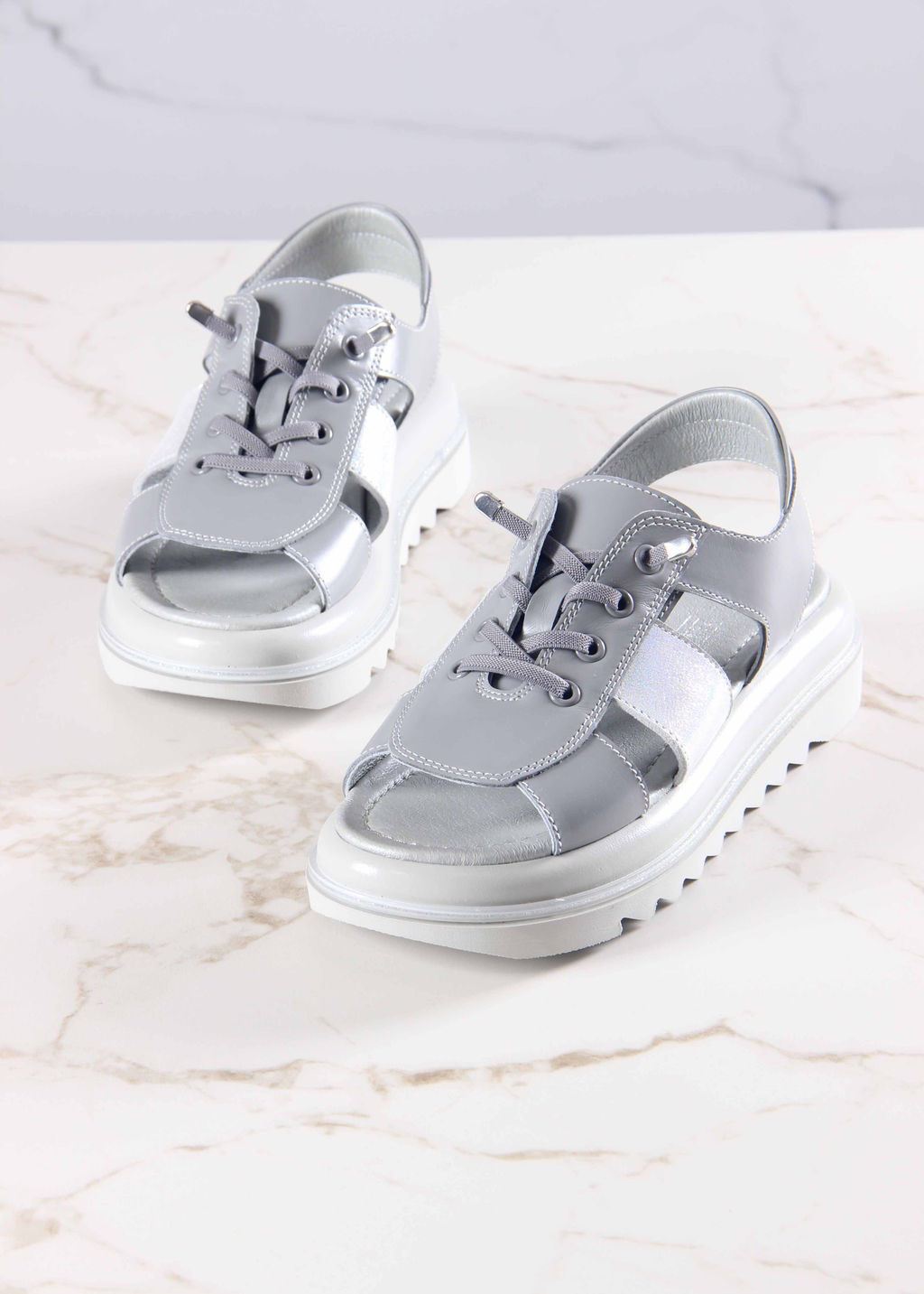 Босоножки 2029.2525gr. Серый белый ибица