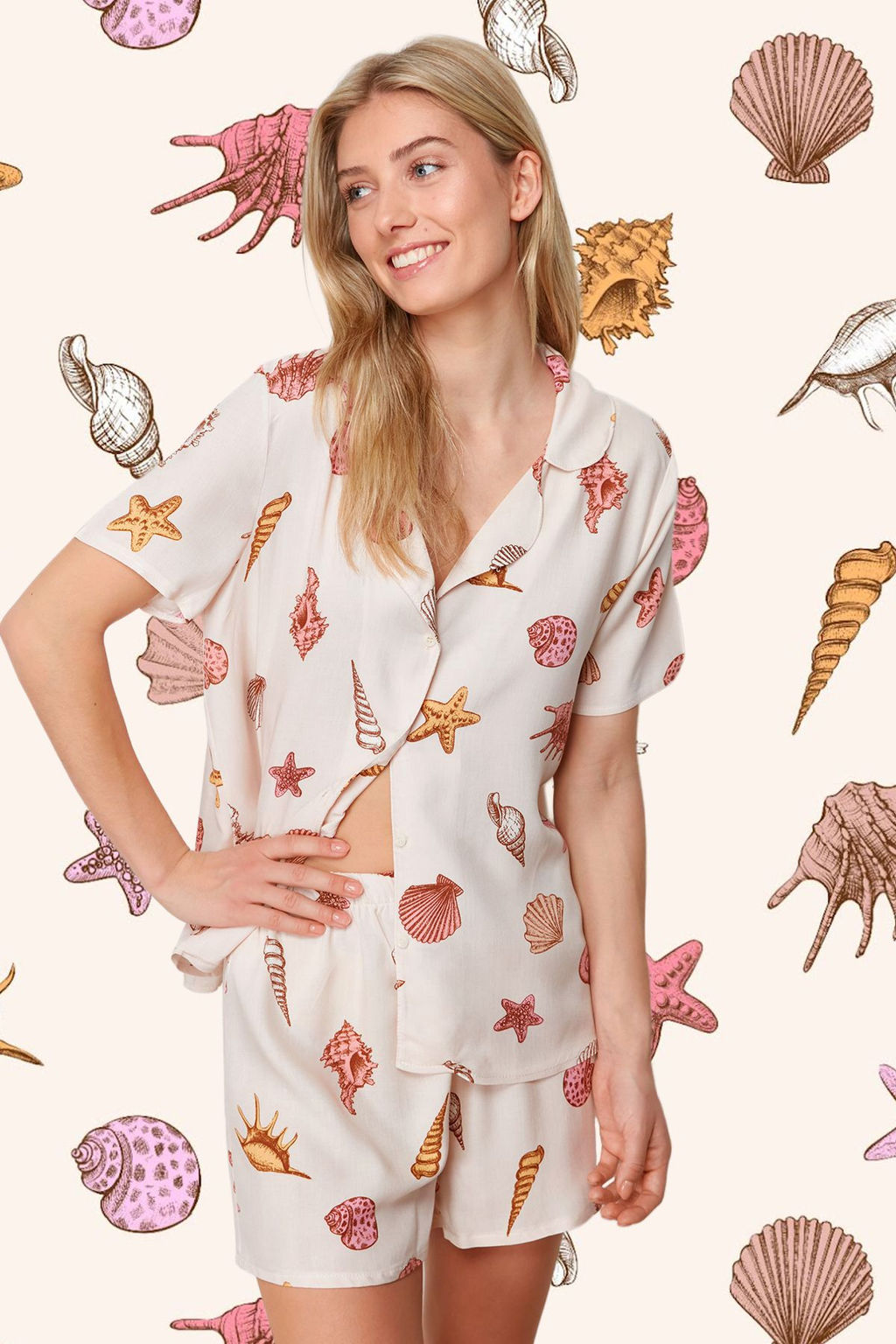 Trendyolmilla Cok Renkli Bask?l? Viskon Sortlu Dokuma Pijama Tak?m? THMSS24PT00303