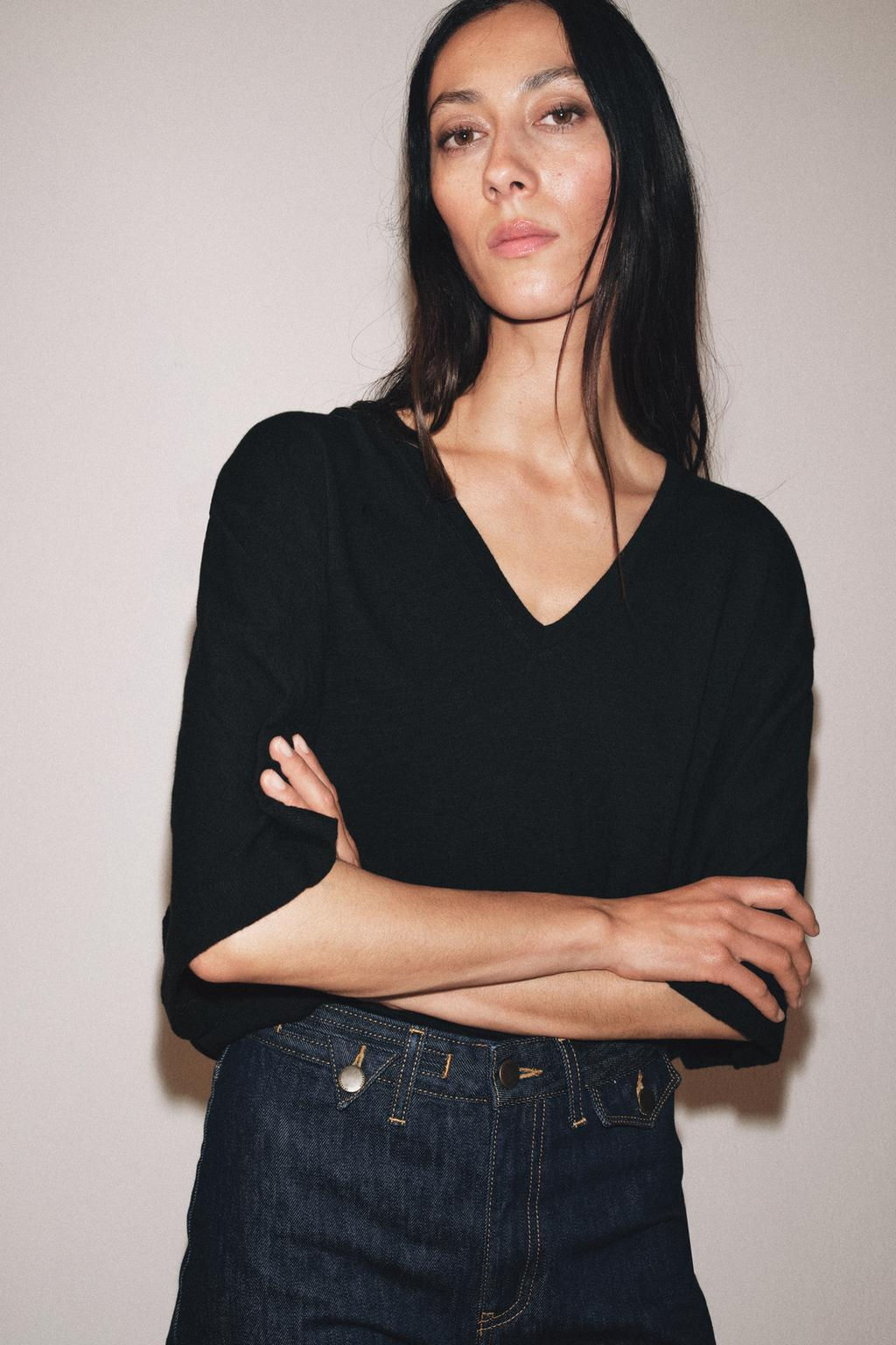 V-NECK T-SHIRT - Zara фото 24