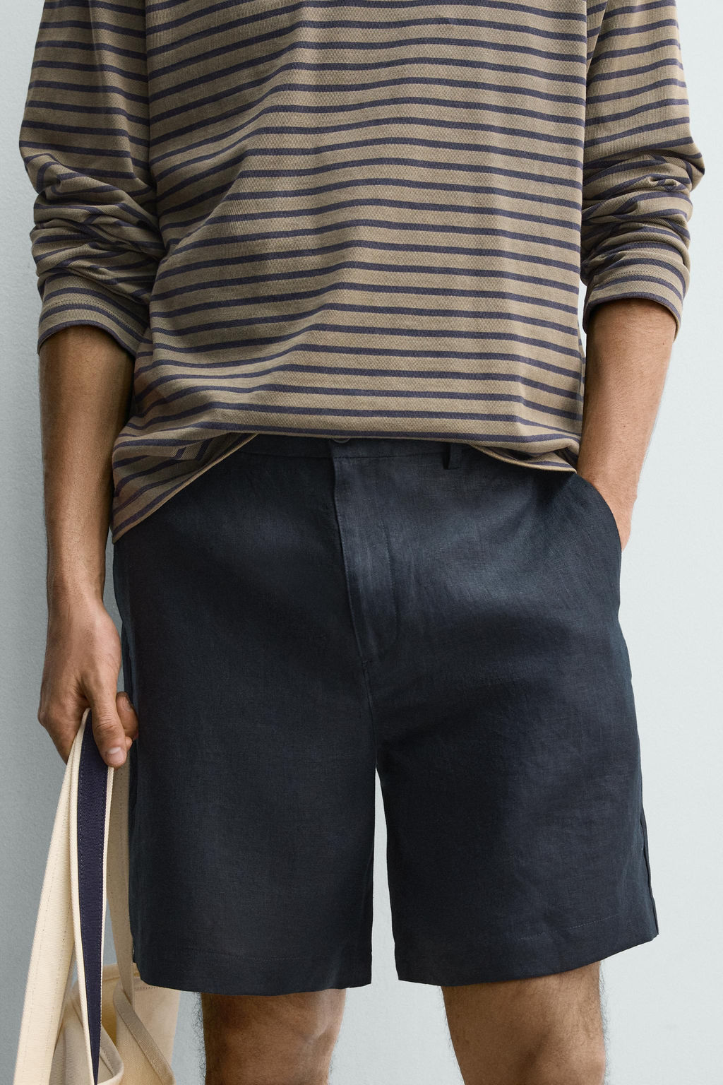 BERMUDA REGULAR FIT 100% LINO / Marino