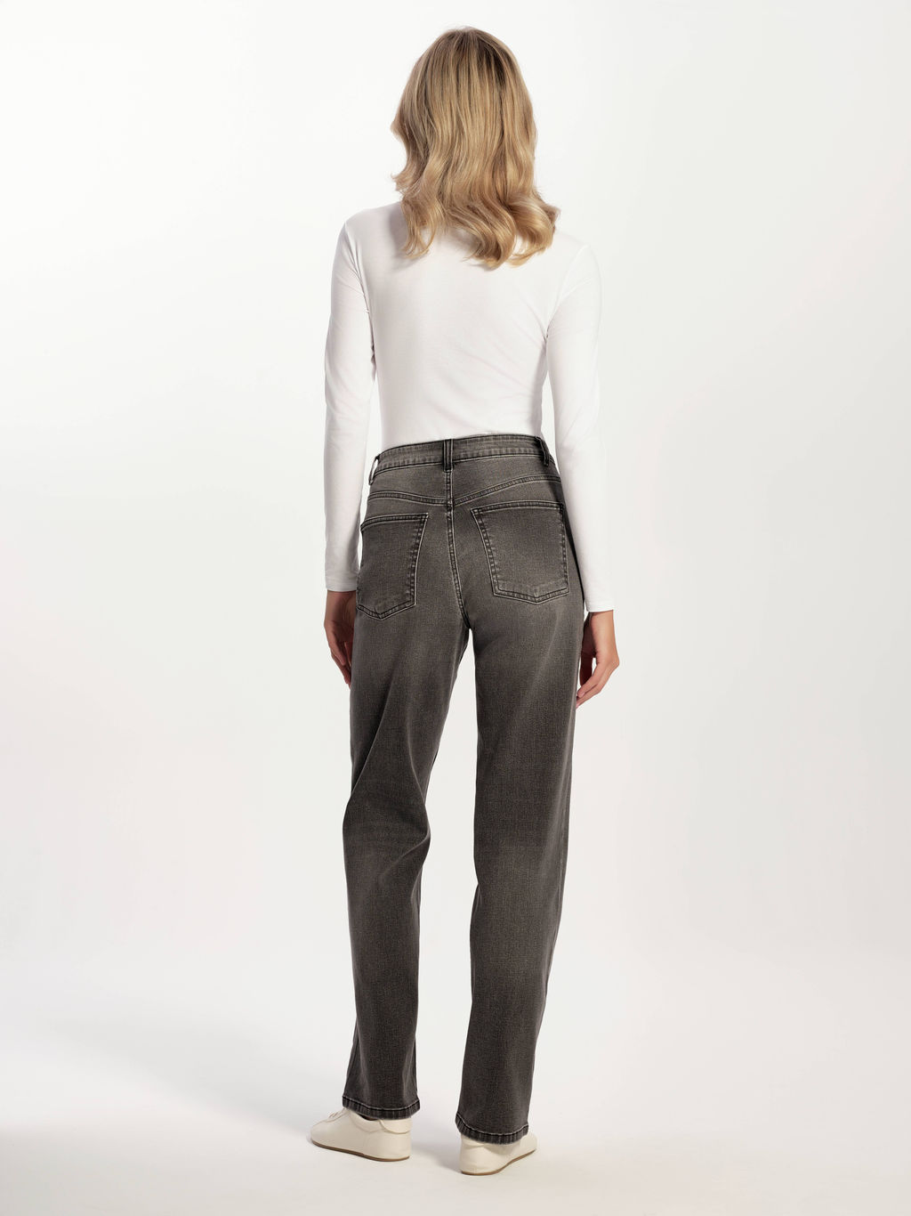 CONTE Графитовые джинсы Basic straight с эффектом потертостей CON-824 grey - Conte elegant фото 3