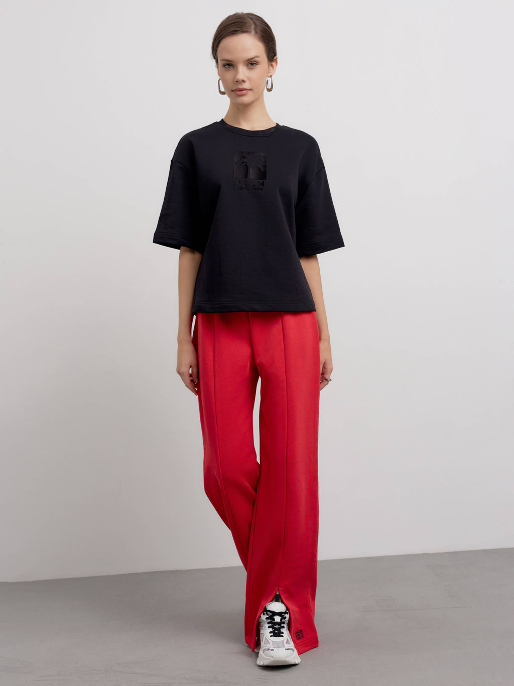 CONTE Брюки из футера с рельефными швами и разрезами LBK 2595 tomato - Conte elegant фото 2