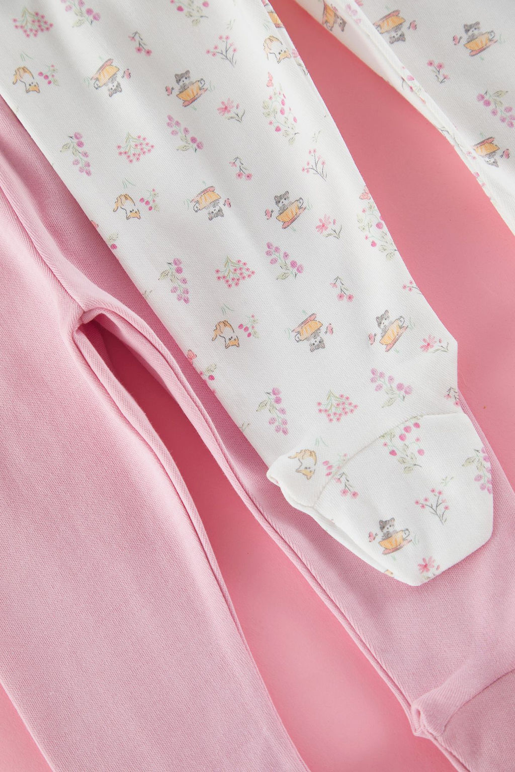 Ekru-Pembe 2li K?z Bebek %100 Pamuk Bask?l? Patikli Orme Pantolon TKDSS25PL00011 - Trendyolmilla фото 2