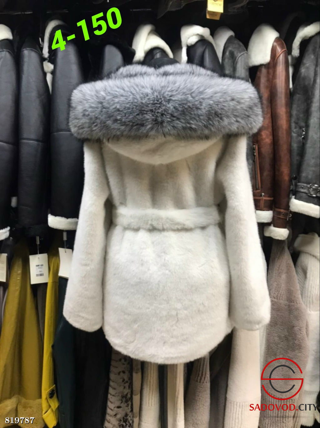 Шуба женская из искусственного меха