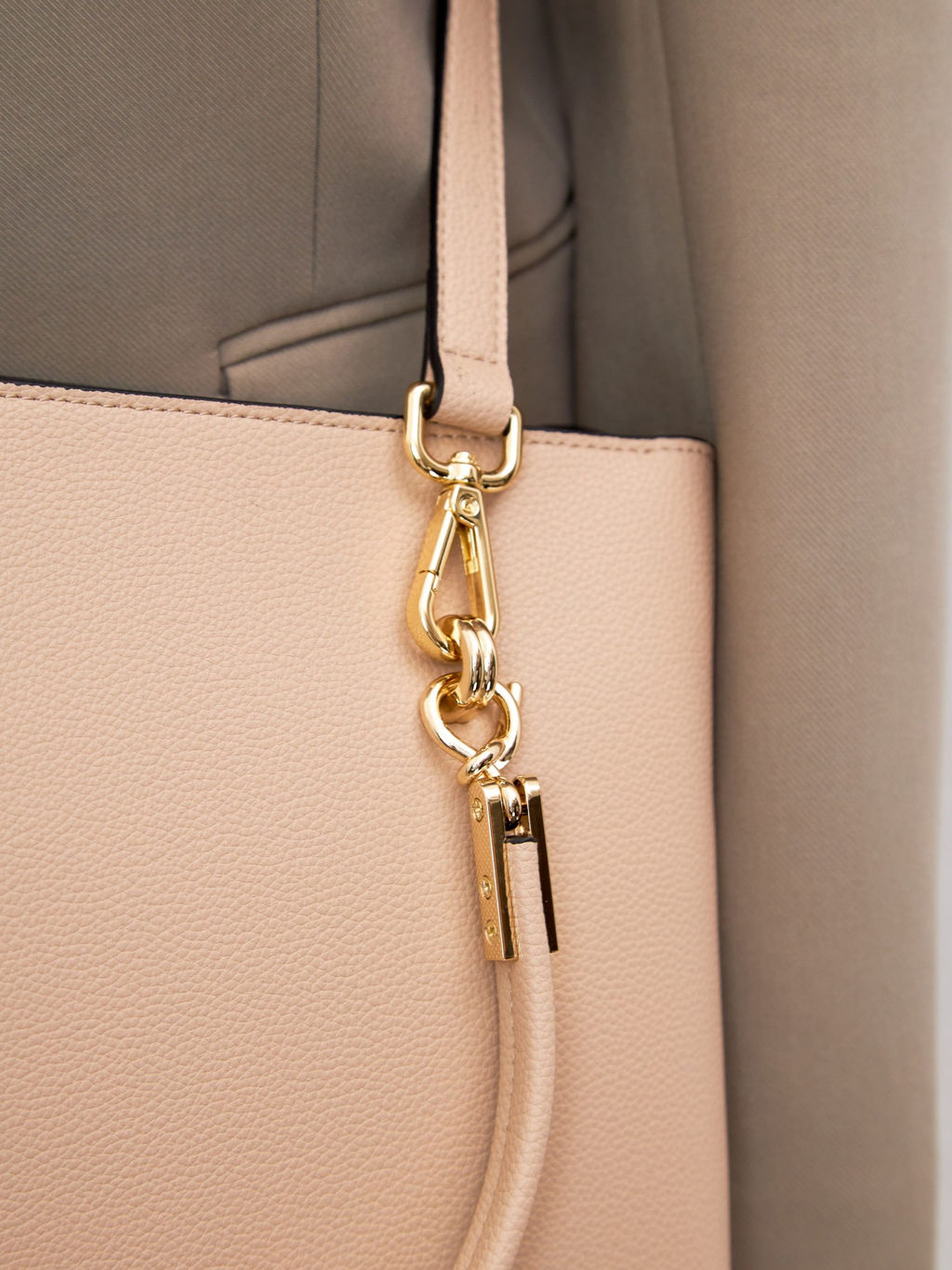 19-070-1 Бежевый - Alessandro birutti фото 6