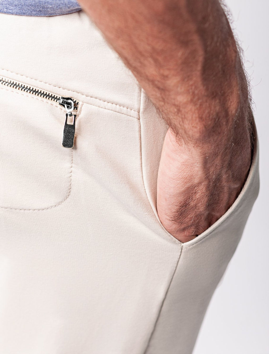 Брюки-джоггеры из эластичного футера двунитки - Vilatte фото 3