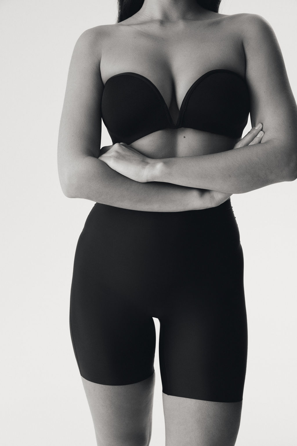 2li ?z Yapmayan Hafif ?ekillendirici K?sa Tayt - H&m фото 10