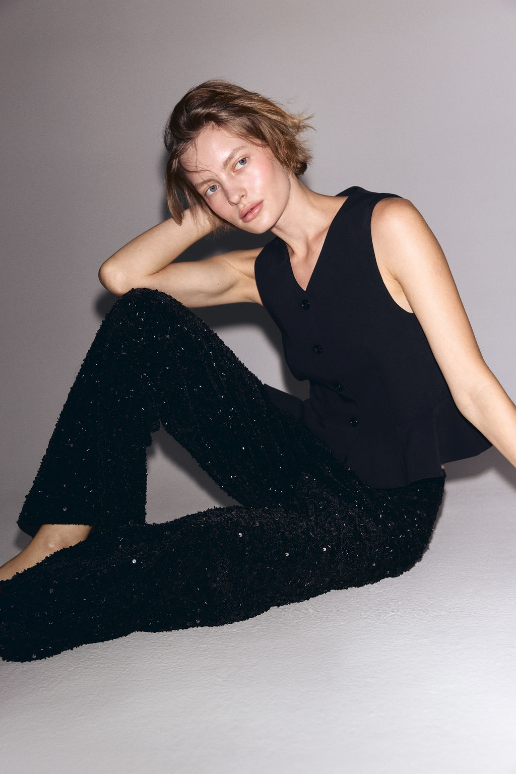 Chaleco con escote de pico y peplum - H&m фото 5