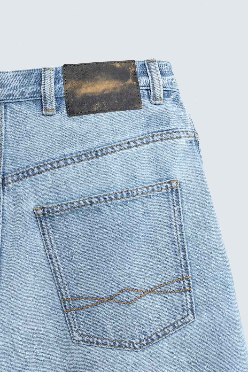 LIMITED EDITION RELAXED FIT DENIM BERMUDA SHORTS - Zara фото 9