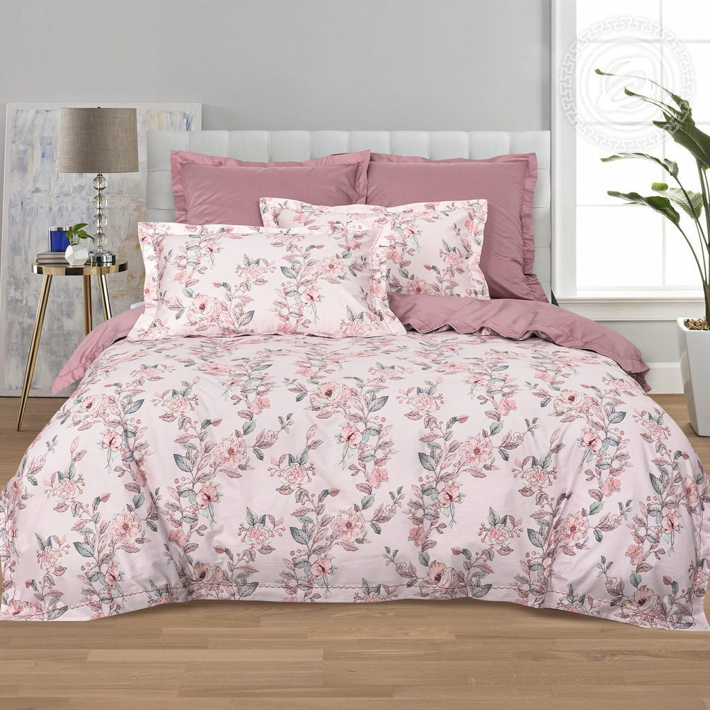 Постельное белье Мадлена (мако-сатин) Евро/Пододеяльник (молния, ушки): 1 шт.- 220*200; Простыня: 1 шт.- 260*240; Наволочка (молния, ушки): 2 шт.- 70*70; Наволочка (молния, ушки): 2 шт.- 50*70 Мако - сатин