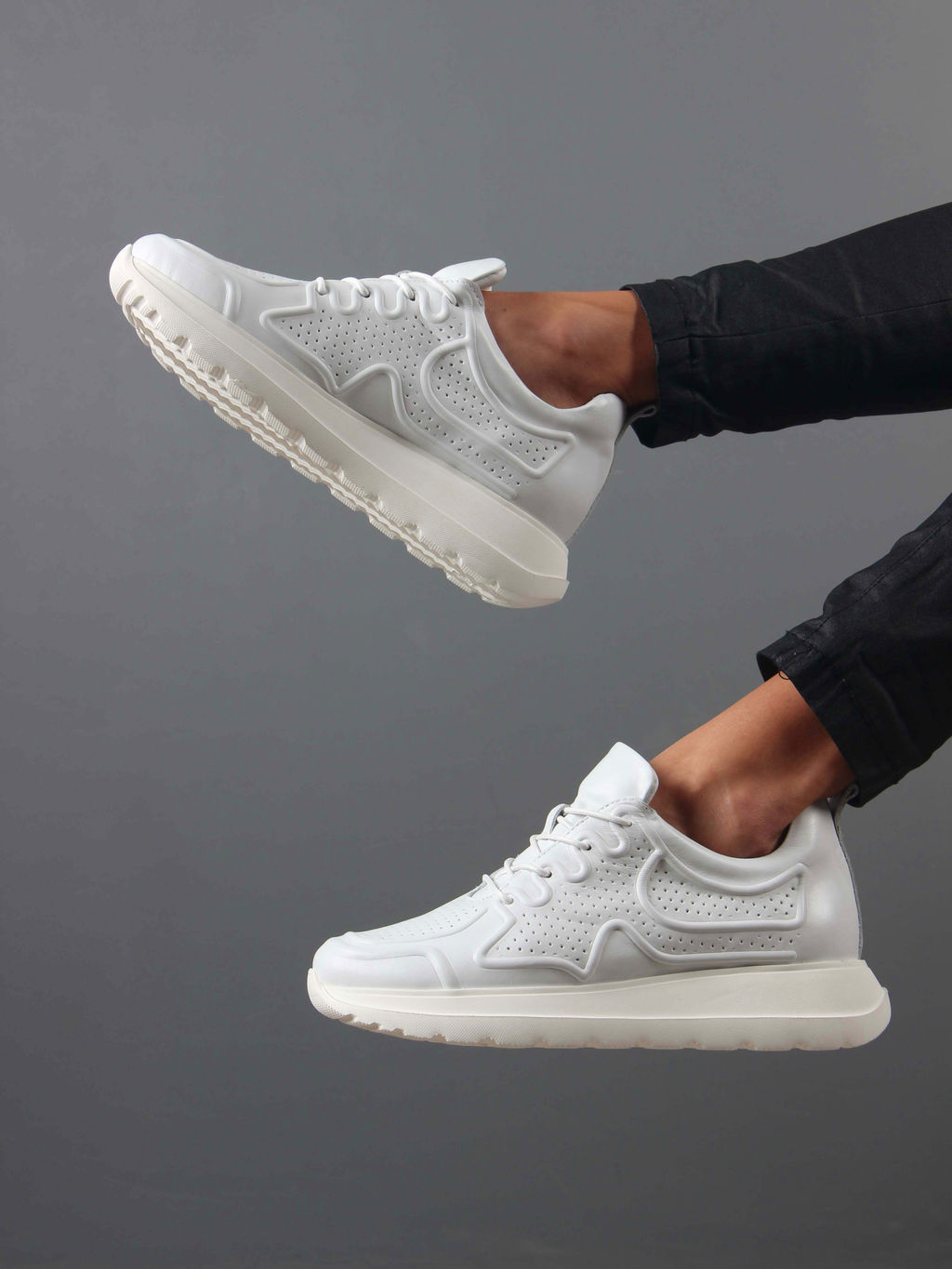 Кроссовки 176.260w. белый