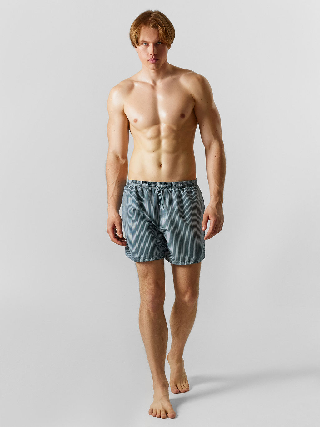 Плавательные шорты мужские в полоску