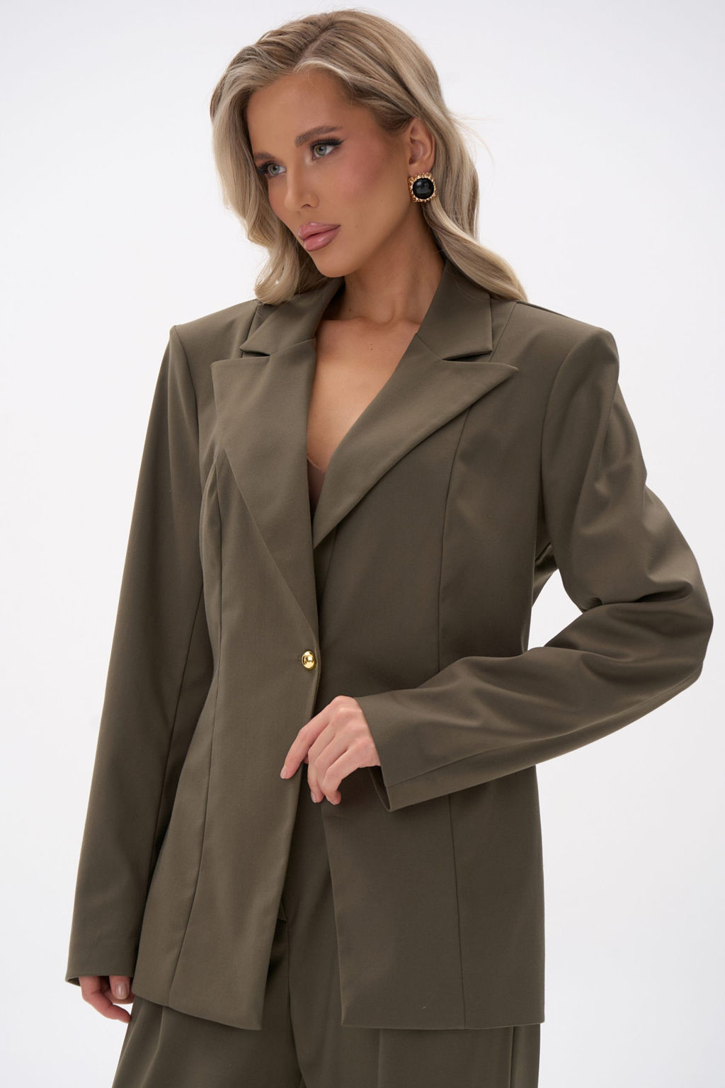 Костюм  тройка Мэдди (хаки)