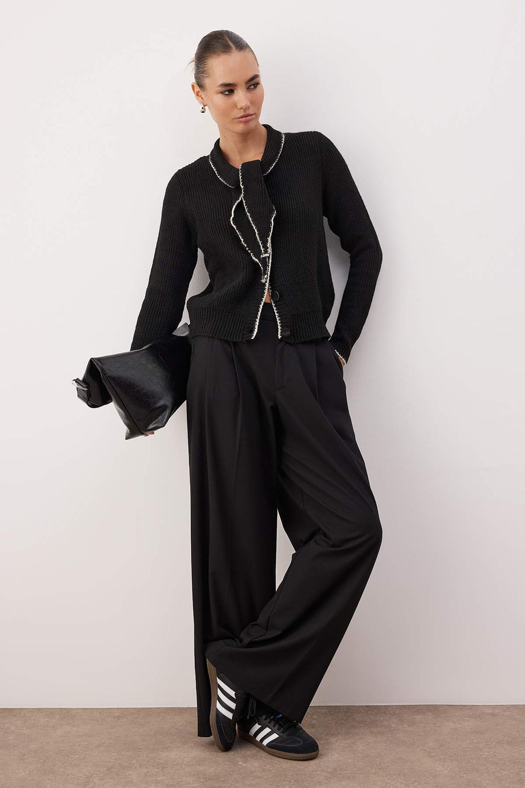 Tas Sal Yaka Detayl? Renk Bloklu Triko Kazak TWOAW26KZ00244 - Trendyolmilla фото 9