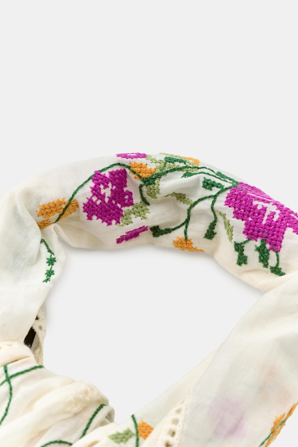 PA?UELO BANDANA BORDADOS FLORES / Crudo - Zara фото 4