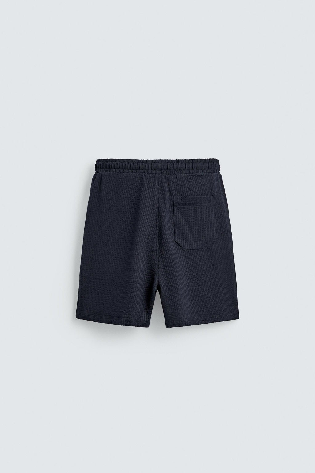 BERMUDA REGULAR FIT ESTRUCTURA SEERSUCKER / Azul