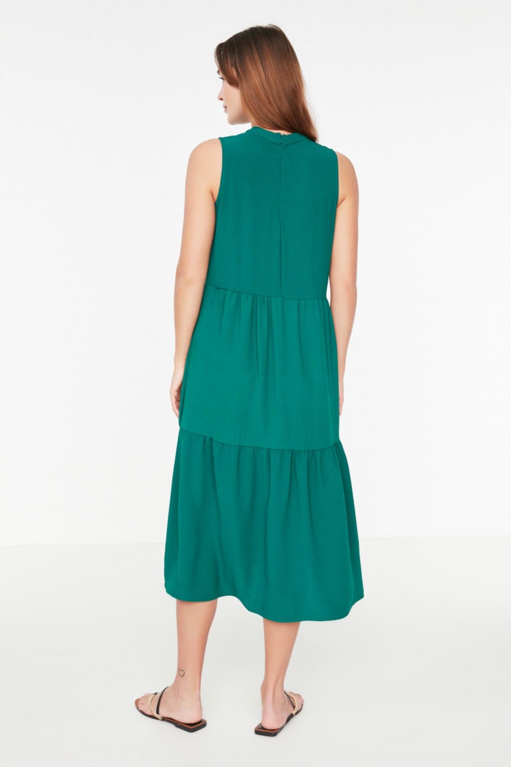 Zumrut Yesili Shift/Duz Kesim Dik Yaka Midi Dokuma Elbise TWOSS20EL1864