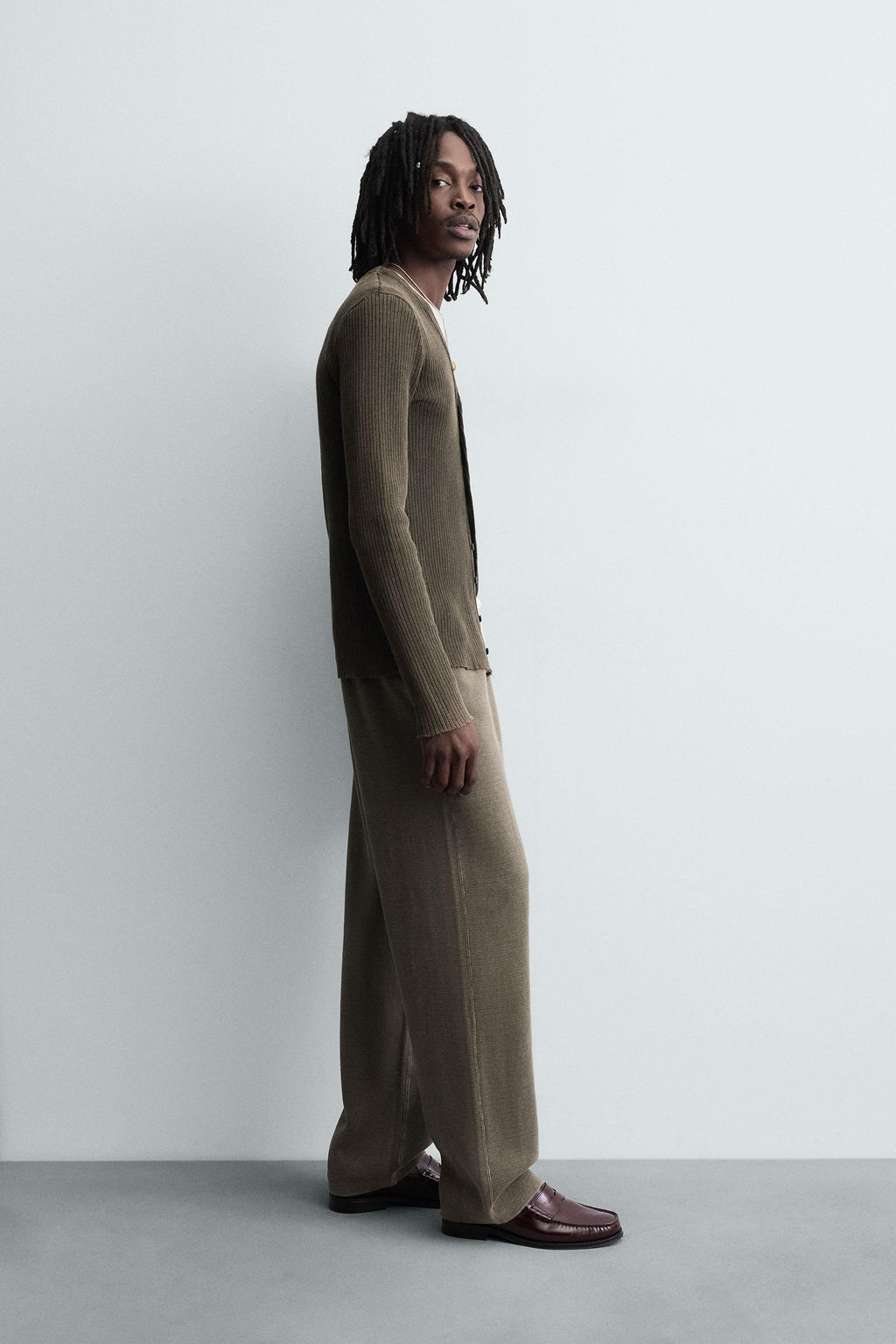 TEXTURED KNIT TROUSERS - Zara фото 4