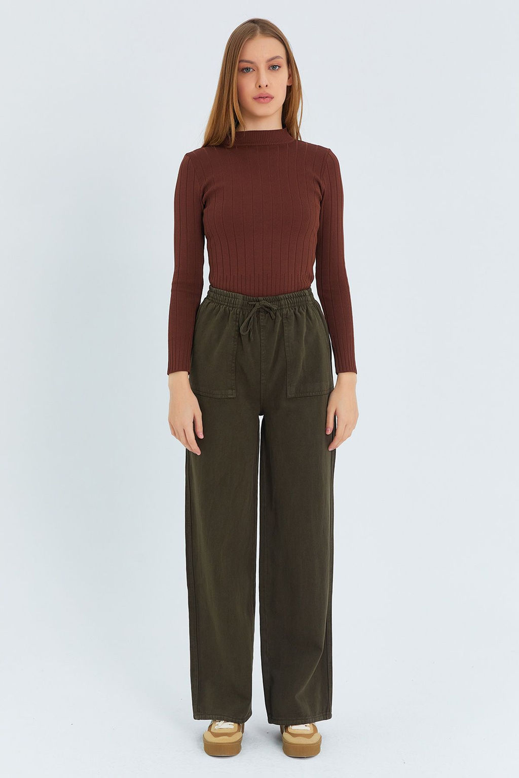 TRENDYOLMILLA Siyah Cep Detayl? Kot Gorunumlu Wide Leg/Genis Paca Dokuma Pantolon TWOSS25PL00076  фото 3