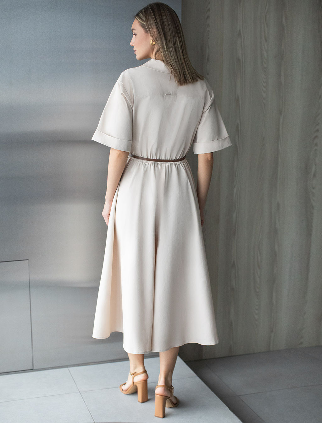 Платье в стиле сафари с отложным воротником - Vilatte фото 4