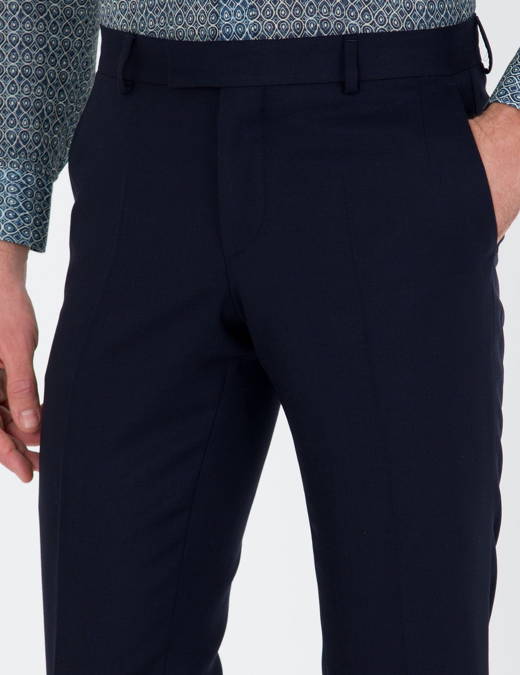 Тканевые брюки узкого кроя темно-синего цвета - Cacharel фото 5