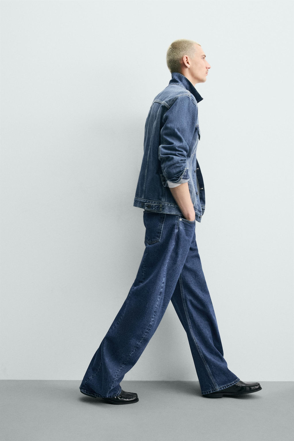 JEANS BARREL FIT COSTURA GIRADA / Azul - Zara фото 6