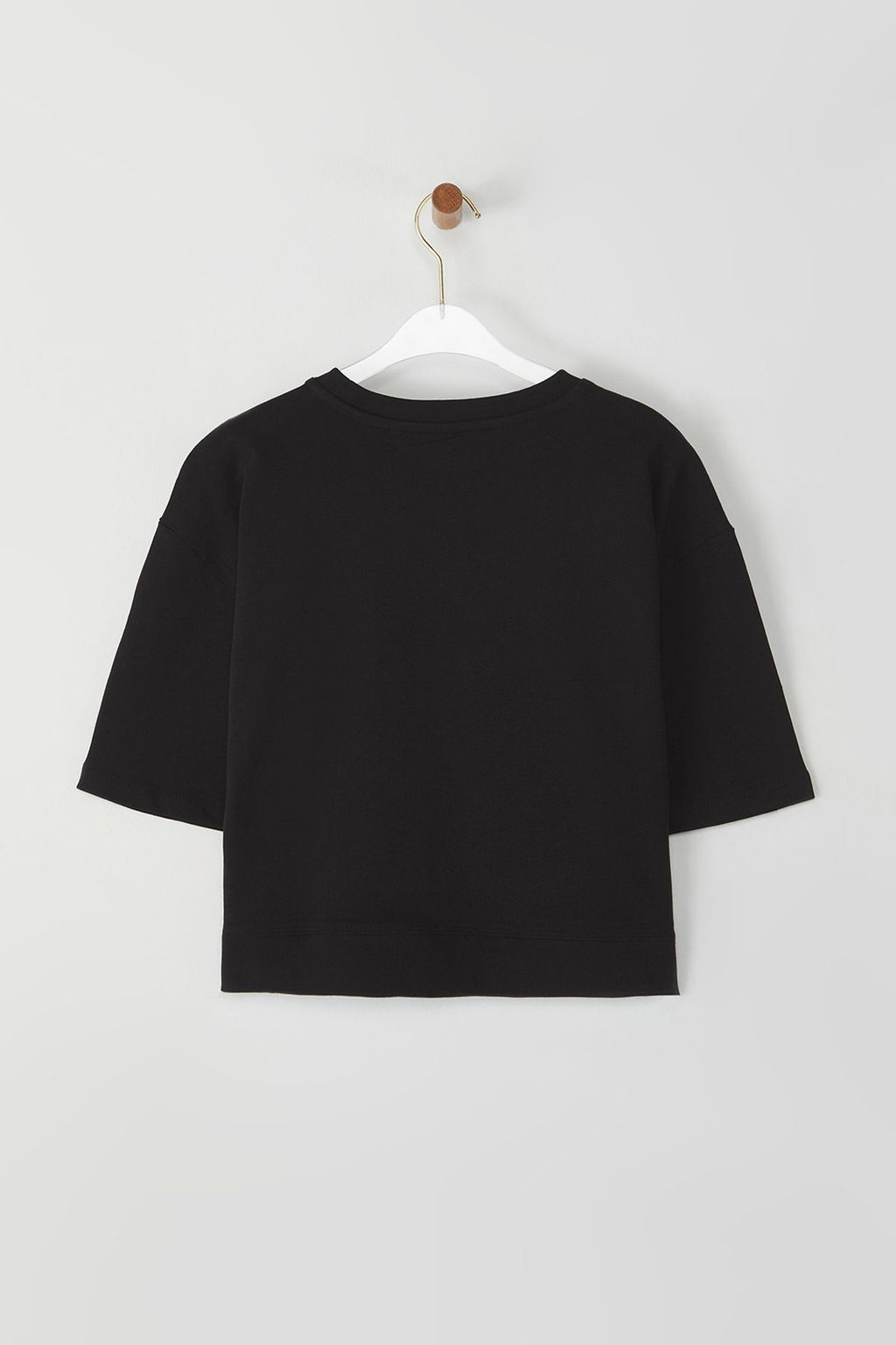 Siyah %100 Pamuk Relaxed/Rahat Kal?p Crop Bisiklet Yaka Orme T-Shirt TWOSS25TS00022