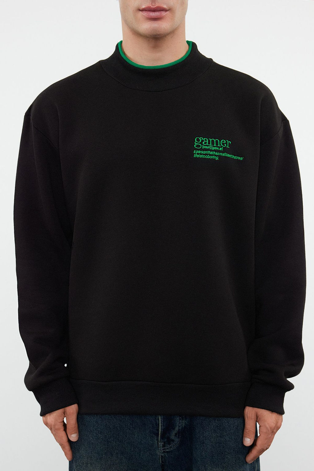 Siyah Oversize/Genis Kesim Ici Polar/S?cak Tutan Nak?sl? Dik Yaka Sweatshirt TMNAW25SW00024 - Trendyolmilla фото 6